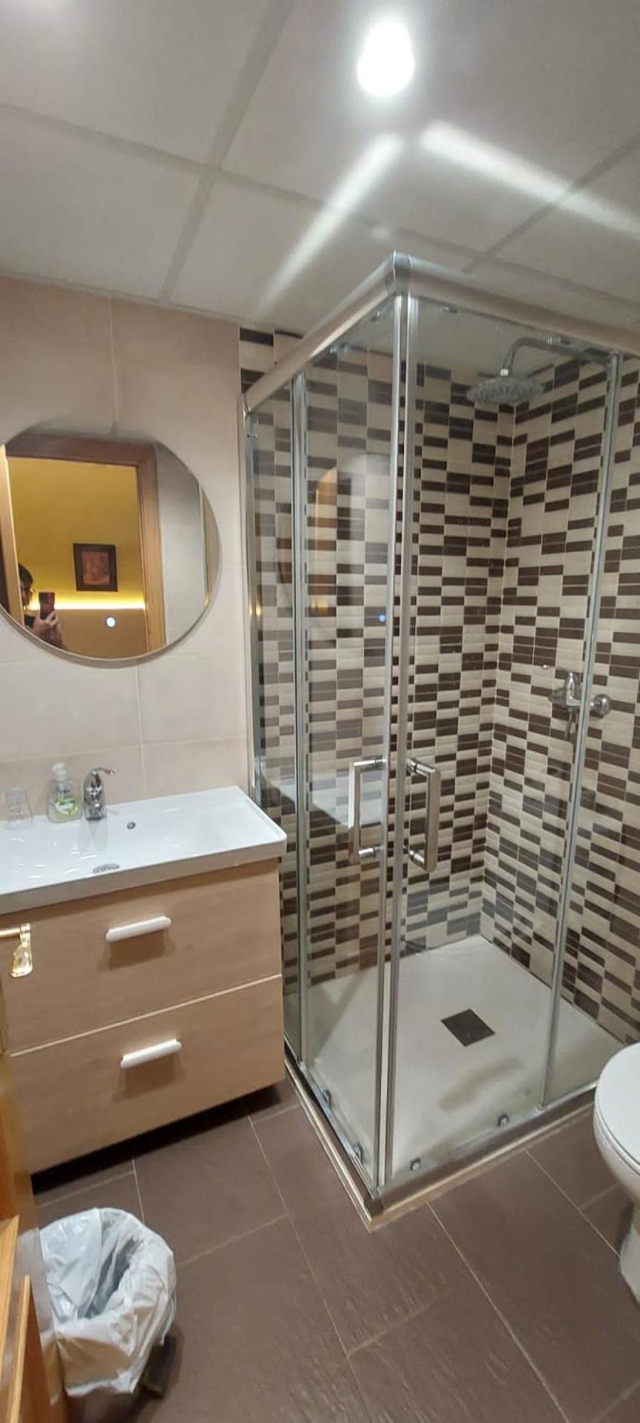 Hostal Ds Velilla de San Antonio Εξωτερικό φωτογραφία