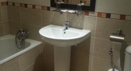 Hostal Ds Velilla de San Antonio Εξωτερικό φωτογραφία